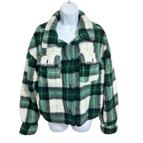 Plaid Sherpa Jacket Sz Large Thick Soft Button Front Pocket Shacket - Picture 3 of 9